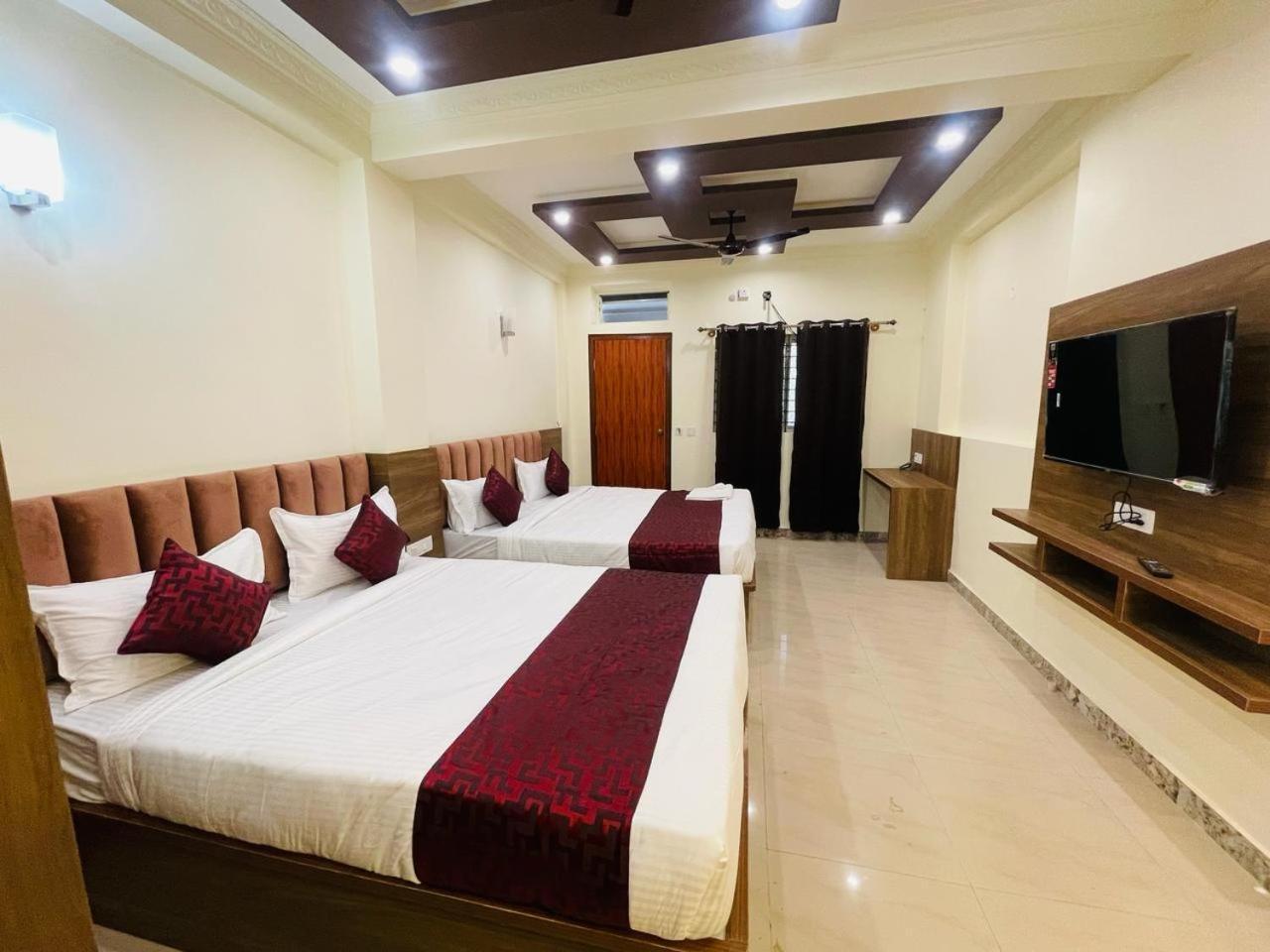Hotel Boss Palace Майсуру Екстер'єр фото