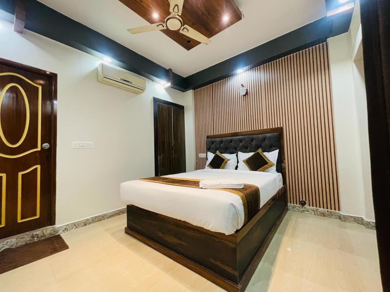 Hotel Boss Palace Майсуру Екстер'єр фото